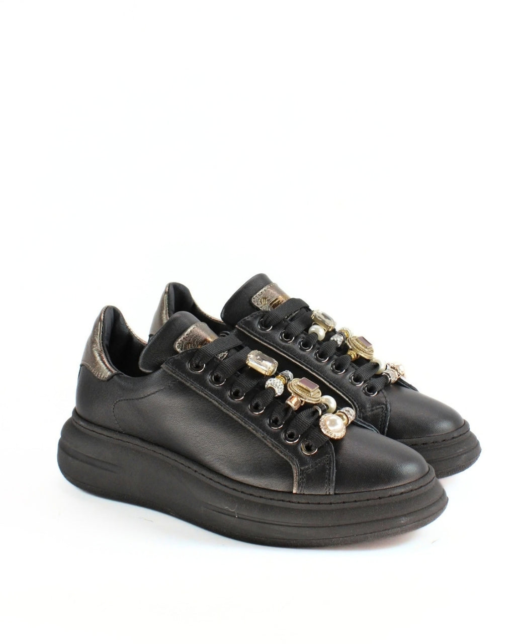 Diva Charms Black