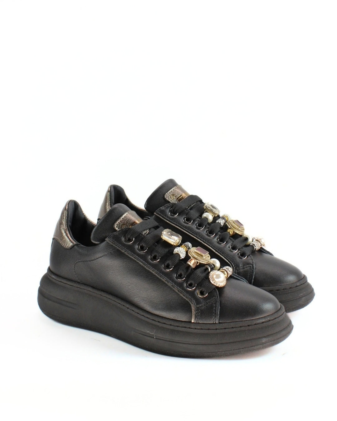 Diva Charms Black