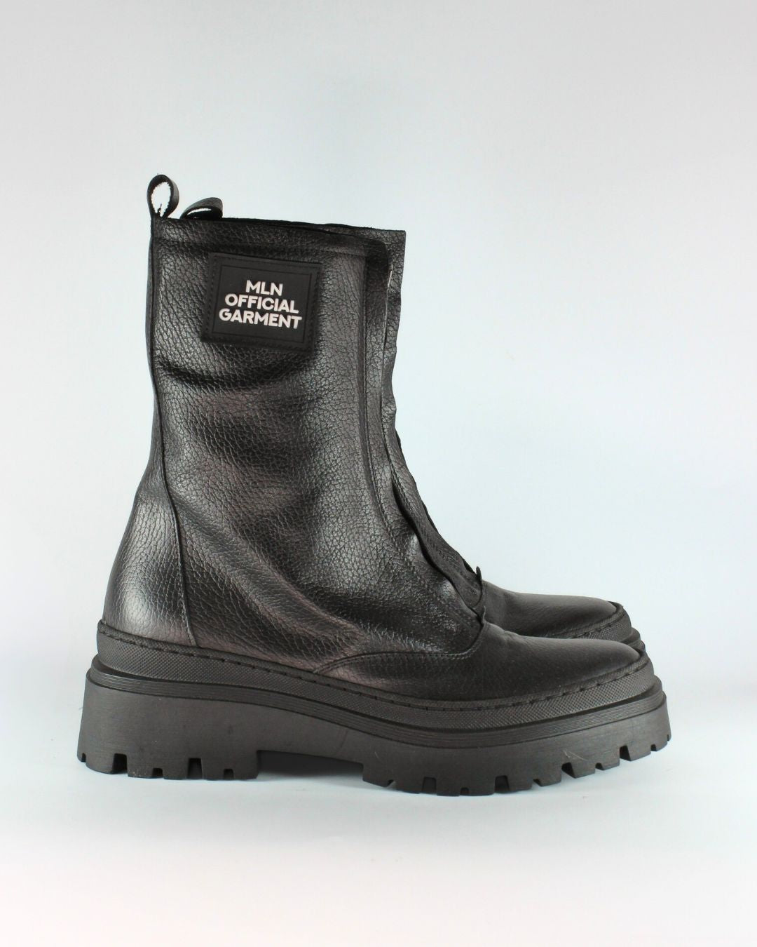 Chelsea Zip Total Black