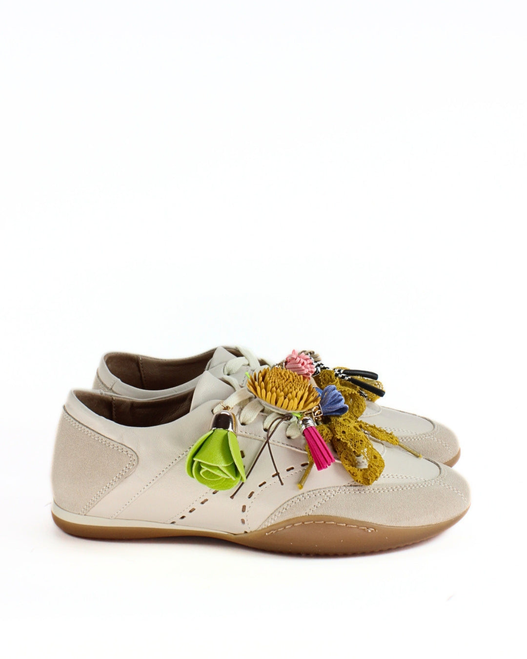 Eva Lace Color